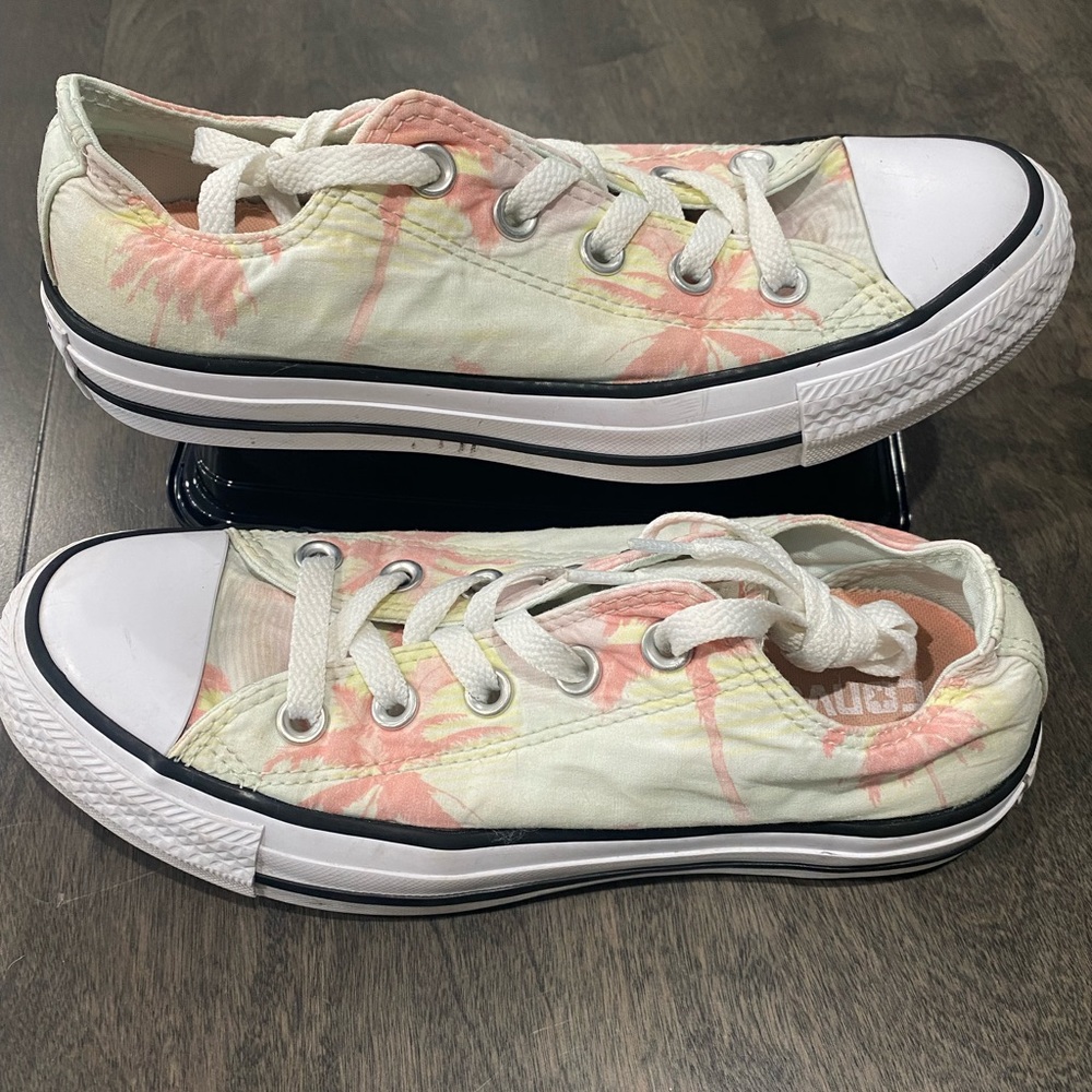 Converse Chuck Taylor “palm tree”